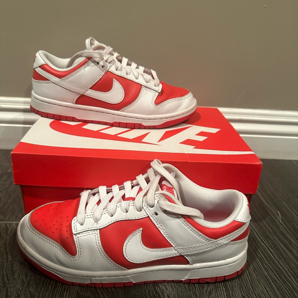 Worn still in good condition unisex Nike dunk, low retro size 6